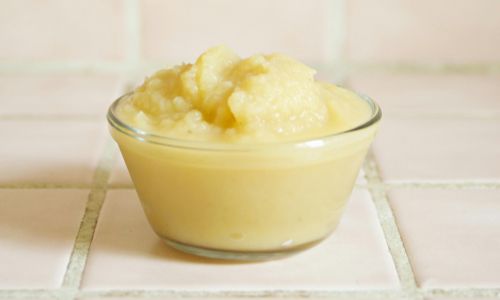 small bowl of cauliflower mash on a work surface