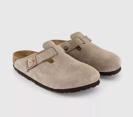 Students are doubling down on comfort-core classics